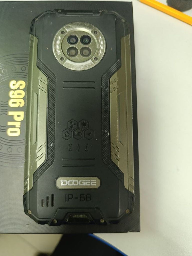 Купити Doogee S96 Pro 8/128GB Black Б/У
