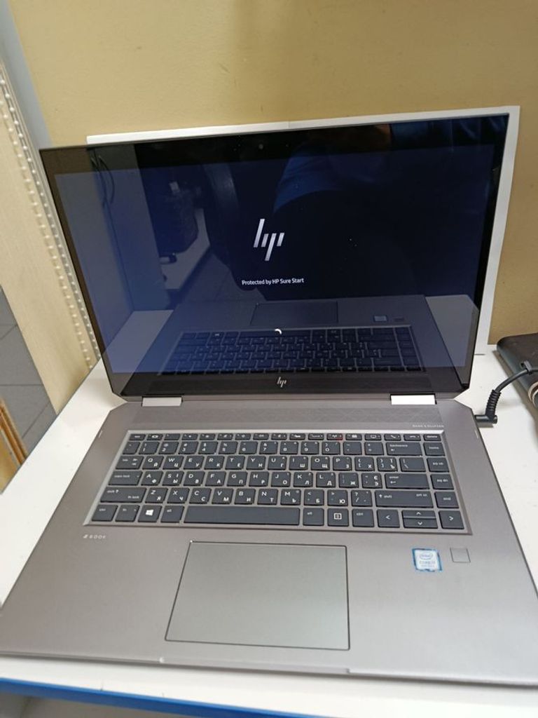 Оголошення Hp 16/core i7 8750h ddr4/16gb ddr4/hdd *відсутній/ssd 500 gb/quadro p1000 4gb Б/У