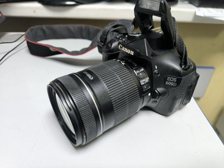 Canon eos 600d / efs 18-135 1:3.5-5.6 is Код:01-200738419. Изображение 5