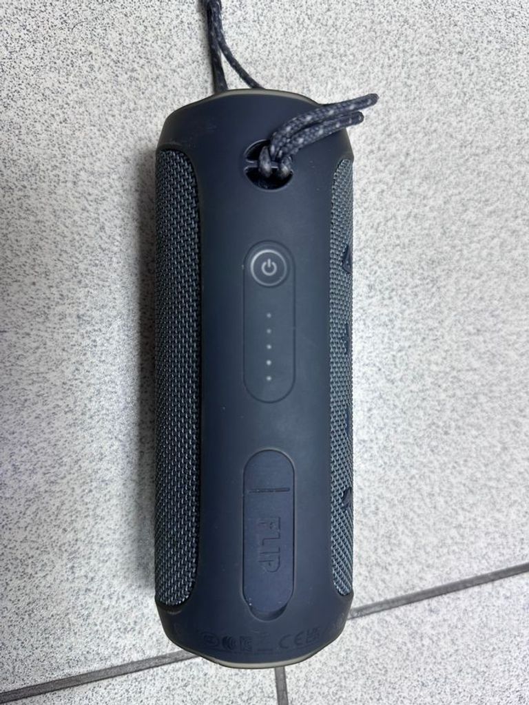 Дешиво Jbl Flip Essential 2 Black (JBLFLIPES2) с ломбарда