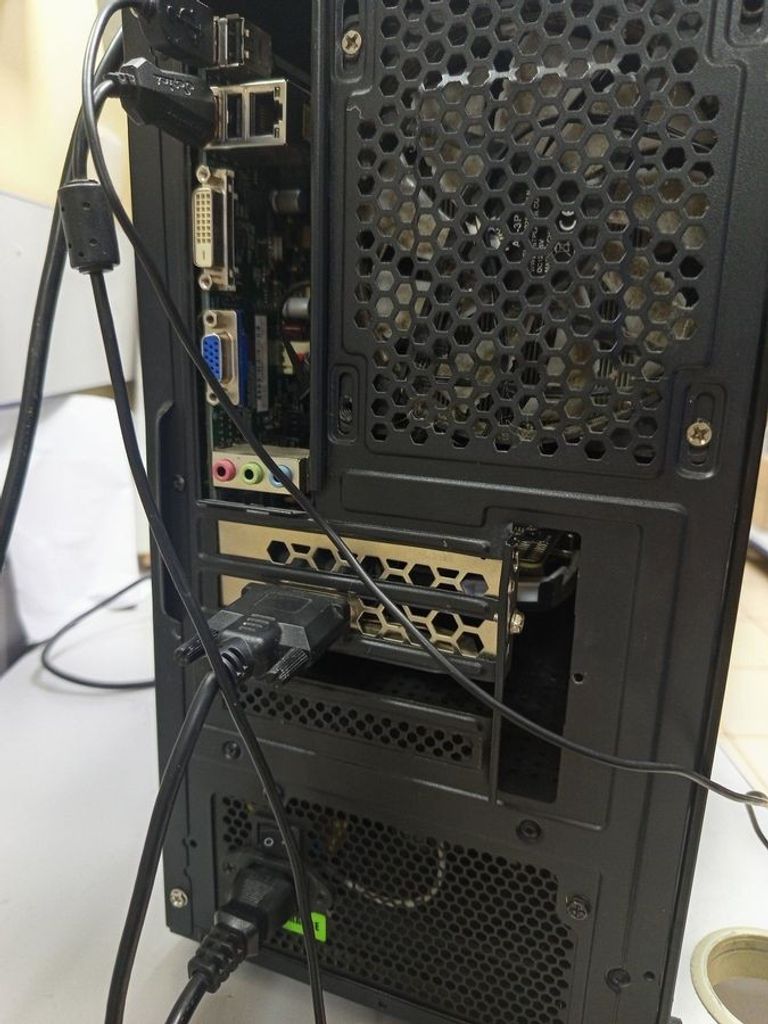 Купить Пк intel xeon e3-1240 v2/ram 16 gb/hdd 4000 gb/ssd 120 gb/amd/ ati radeon rx 470 4gb gddr5 256bit Б/У