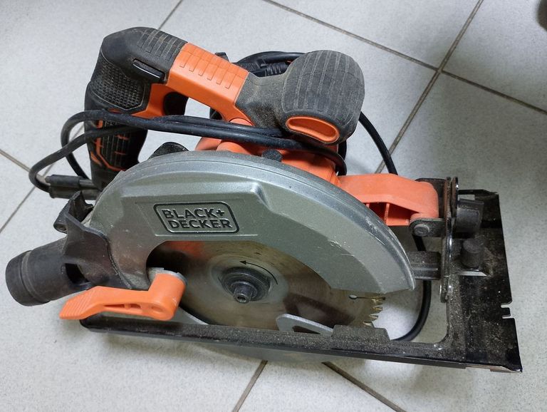 Купити Black Decker cs1550 Б/У