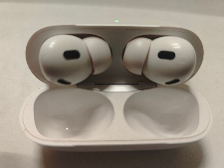 Дешиво Apple AirPods Pro 2nd generation (MQD83) с ломбарда