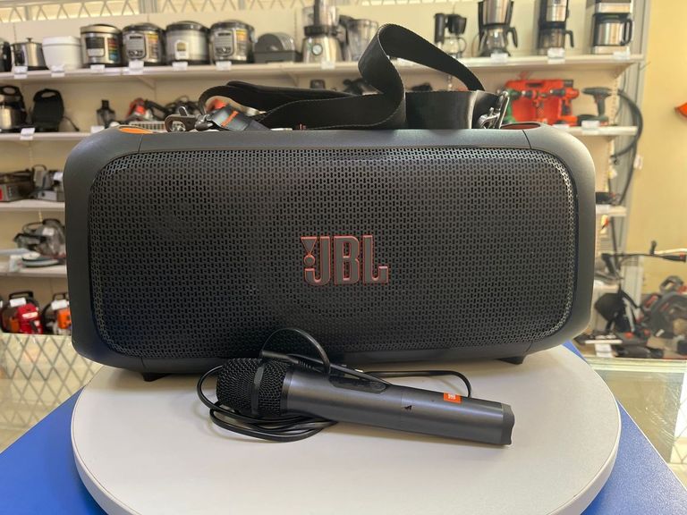Купить Jbl partybox on-the-go Б/У