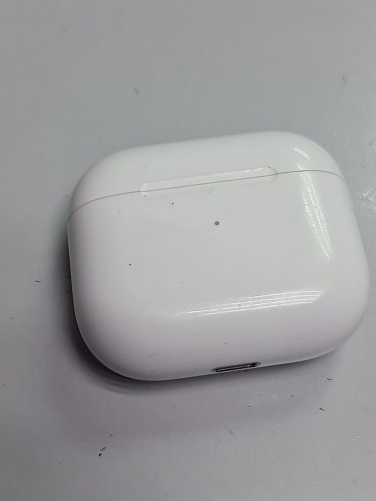 Купить Apple airpods 3rd generation Б/У