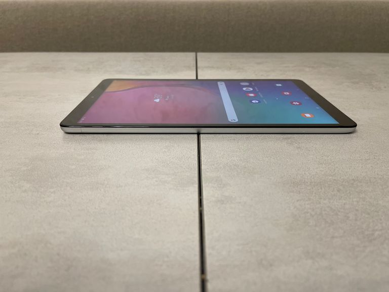 Дешево Samsung Galaxy Tab A (SM-T510) з ломбарду