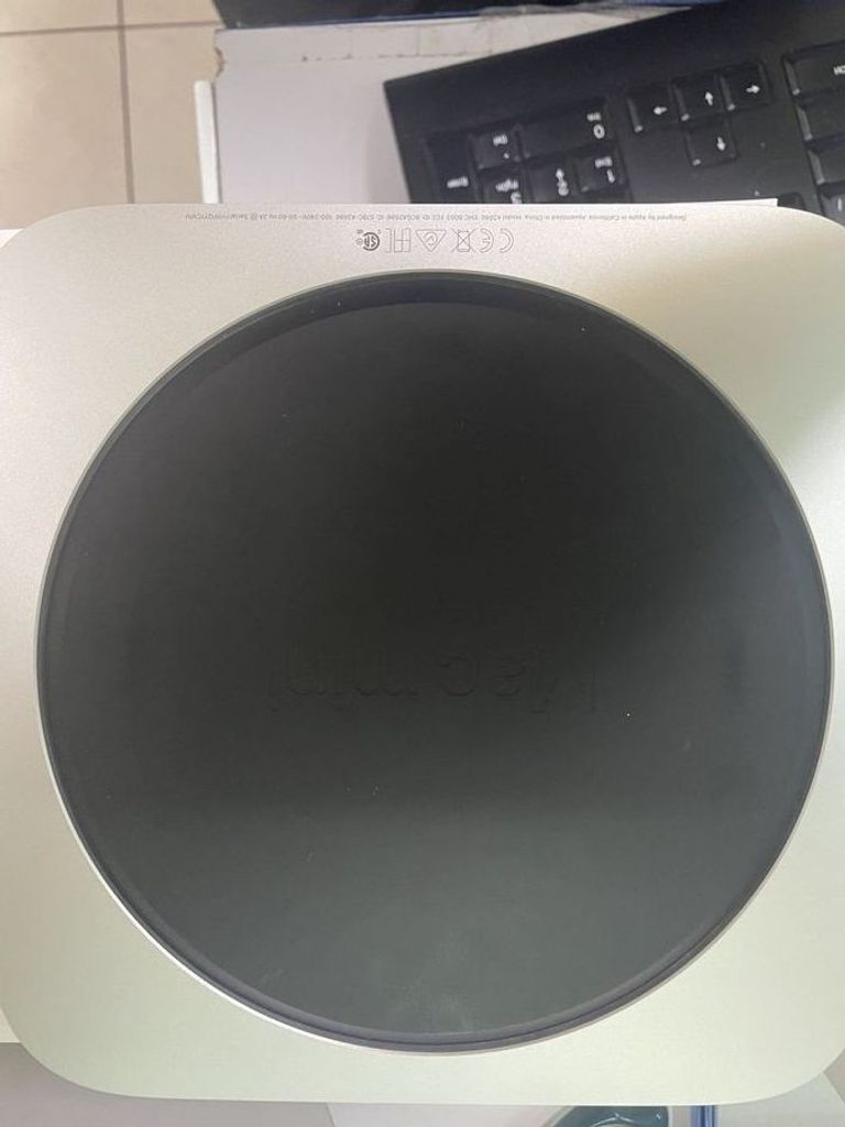 Дешево Apple mac mini a2686 mmfj3 m2/8core/ram 8gb/ssd256gb з ломбарду