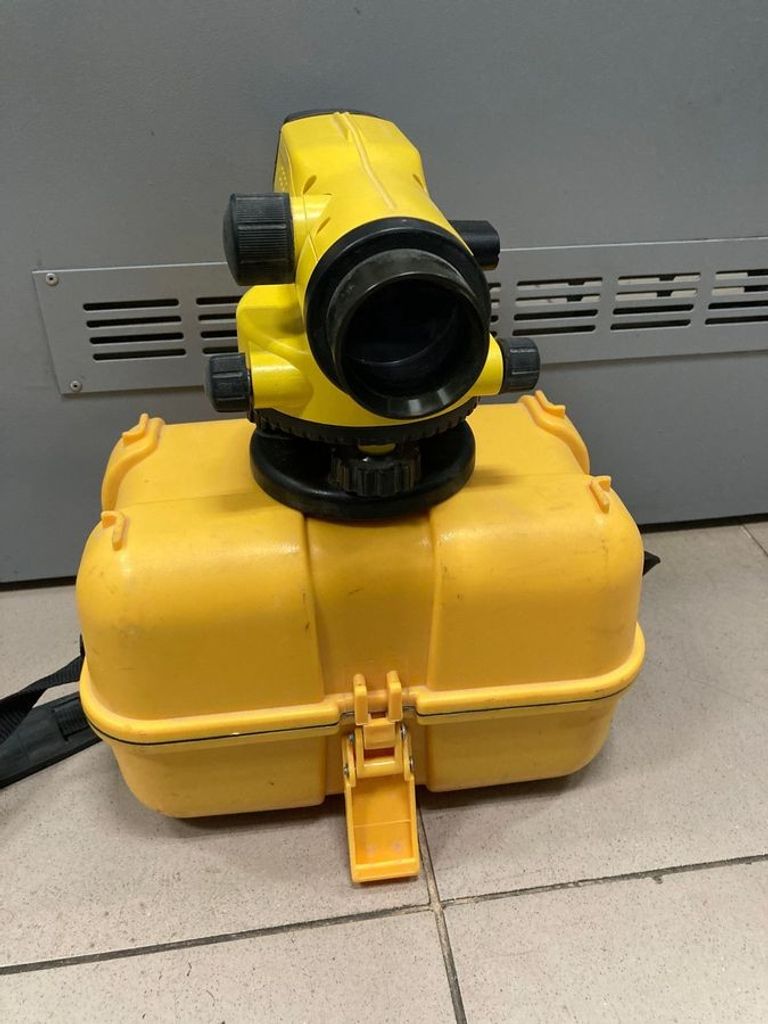 Дешиво Nivel System n32x с ломбарда