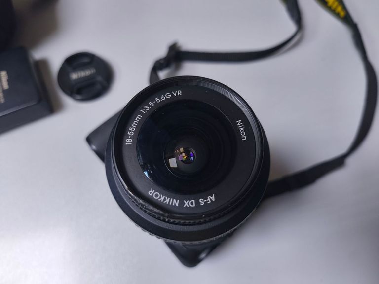 Nikon d3100 kit / af-s nikkor 18-55mm f:3,5-5,6g vr dx Код:01-200811481. Изображение 5