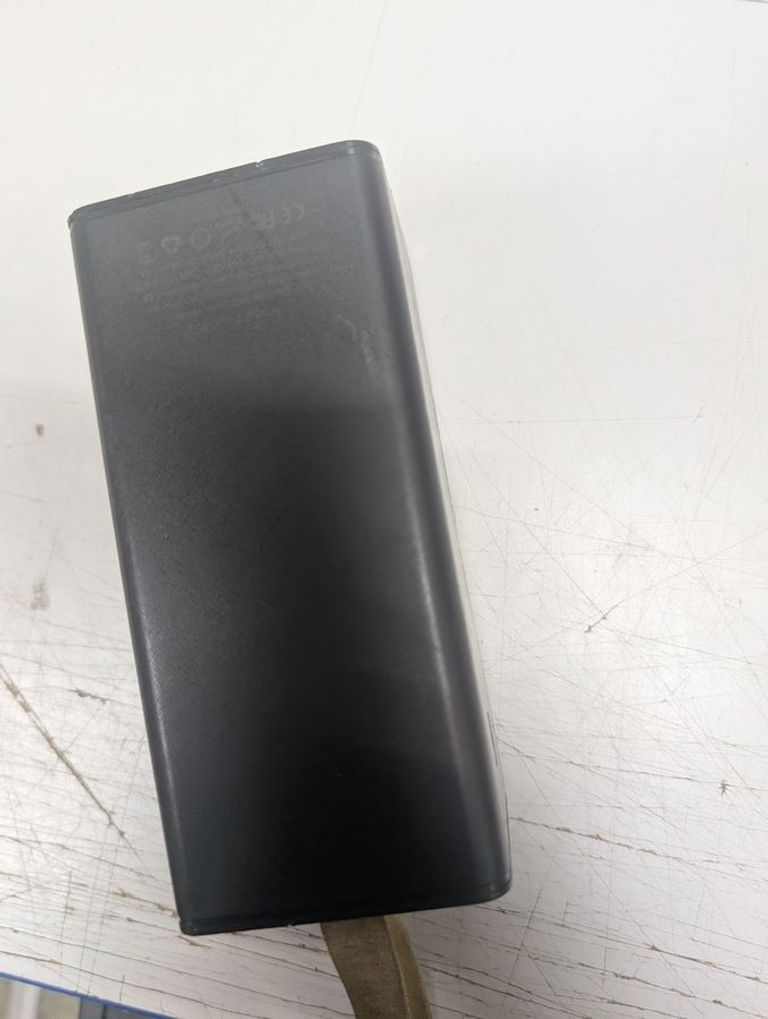 Купити - 30000 mah Б/У