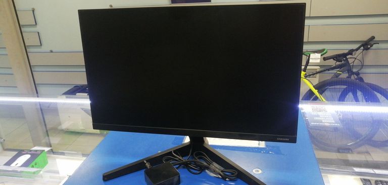 Дешиво Samsung lf22t350f с ломбарда