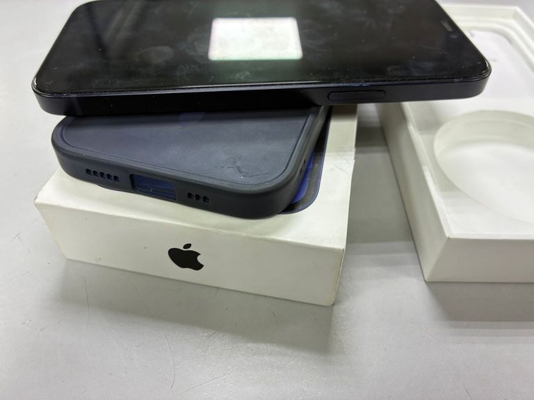 Apple iPhone 12 64GB (PRODUCT)RED Код:01-200820212. Зображення 6