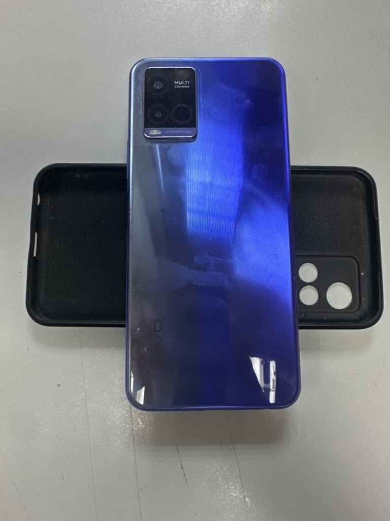 Оголошення Vivo y21 4/64gb Б/У