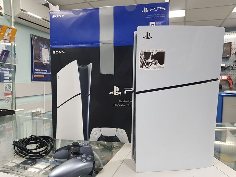 Купити Sony PlayStation 5 Slim Digital Edition 1TB Б/У