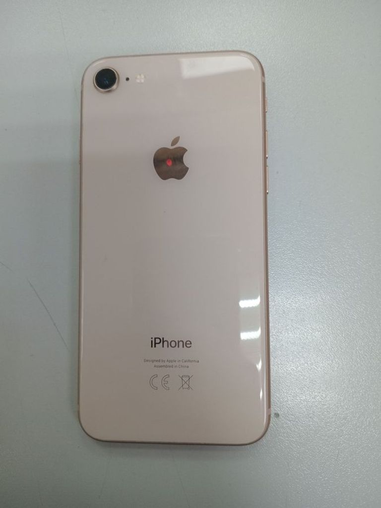 Дешиво Apple iphone 8 64gb с ломбарда