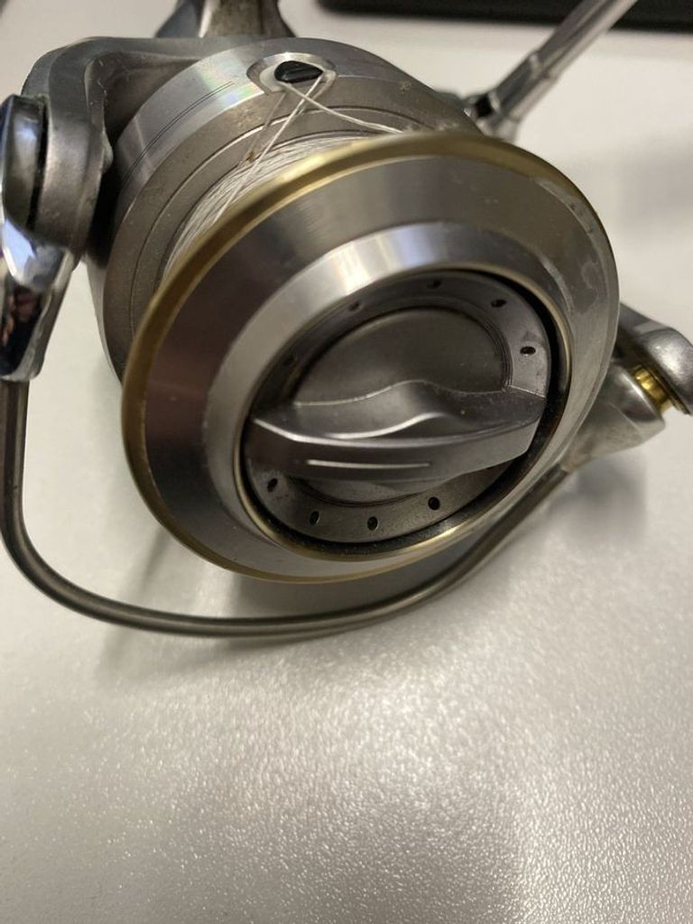 Купити Daiwa Revros 3000 Б/У