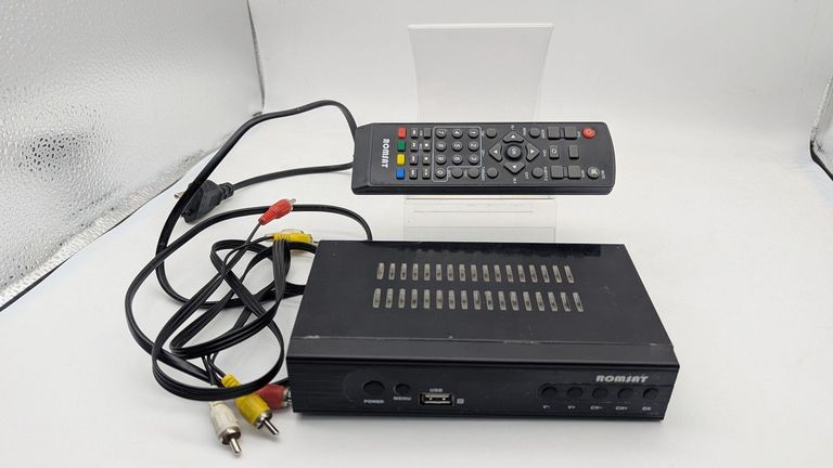 Купити Romsat TR-2018HD Б/У