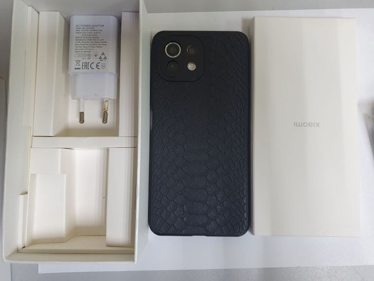Объявление Xiaomi mi-11 lite 6/64gb Б/У
