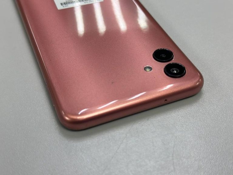 Дешево Samsung galaxy a04 3/32gb з ломбарду