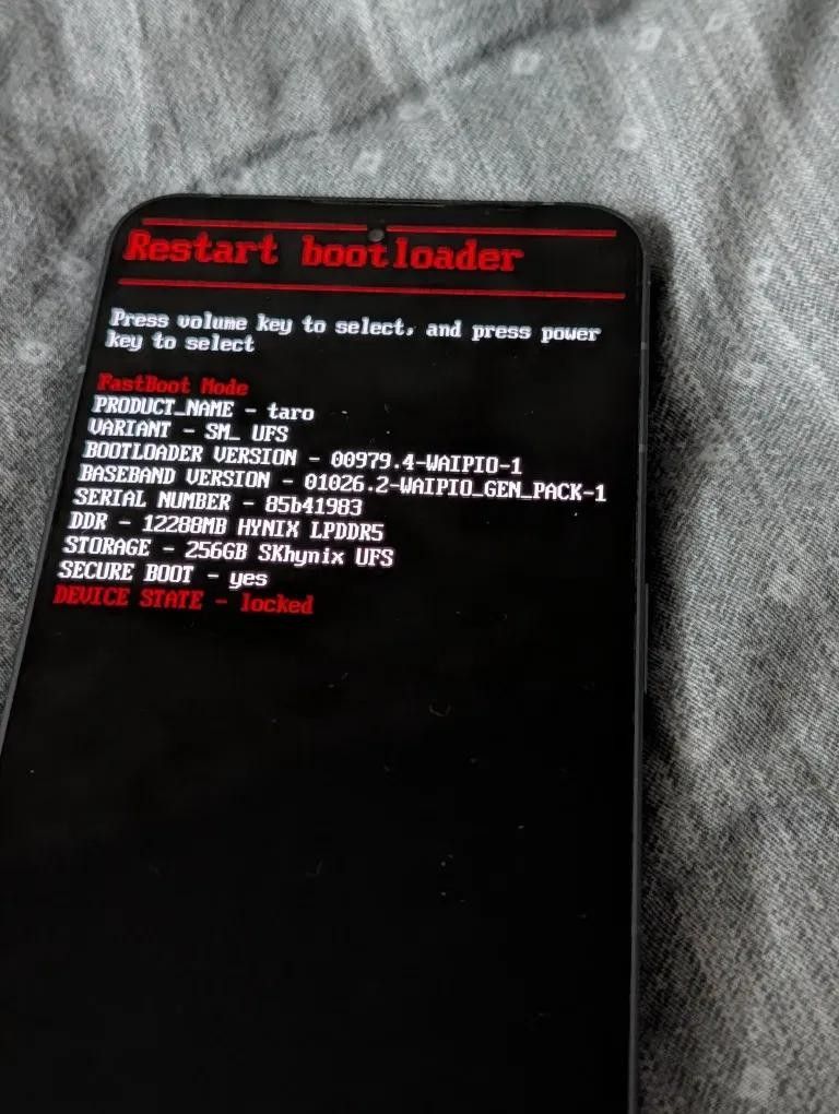 Nothing Phone 2 12/256GB ремонт/запчастини Код:null. Изображение 6