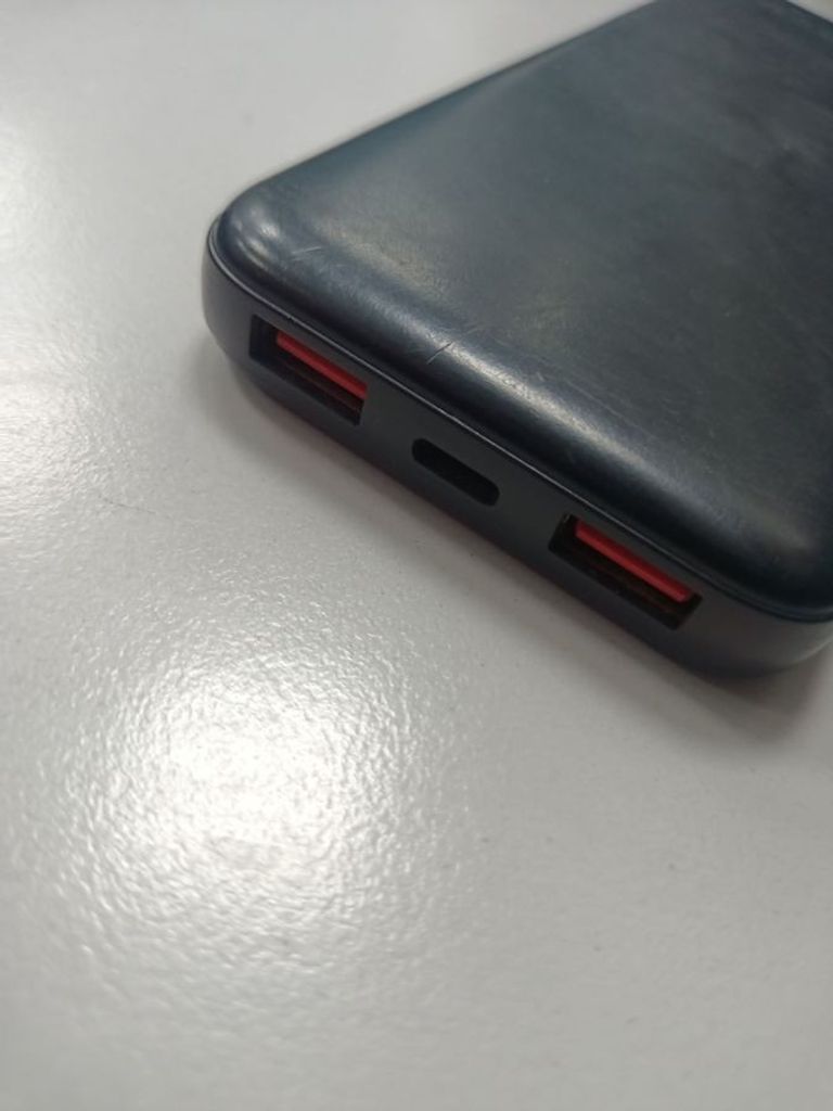 Дешиво Proove illuminator 2 22.5w 10000mah с ломбарда