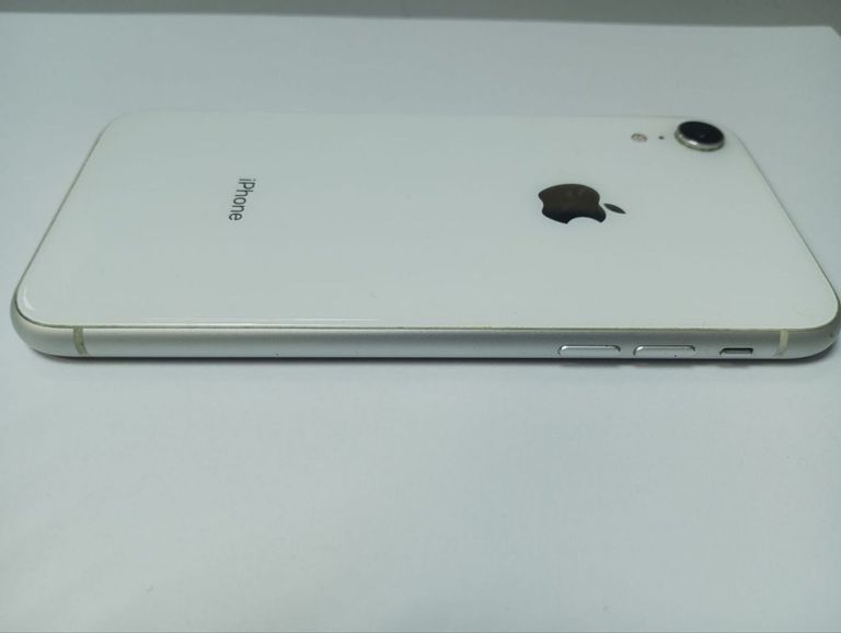 Apple iphone xr 64gb Код:01-200893782. Зображення 9