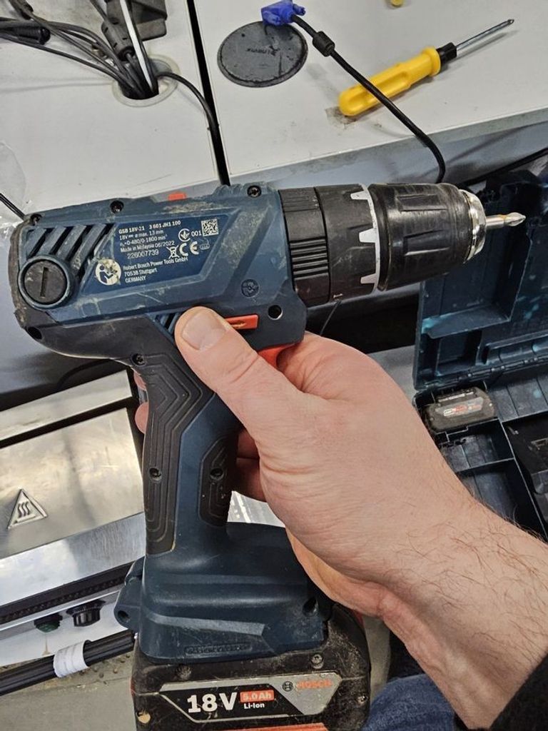 Оголошення Bosch gsb 18 v-85 c Б/У