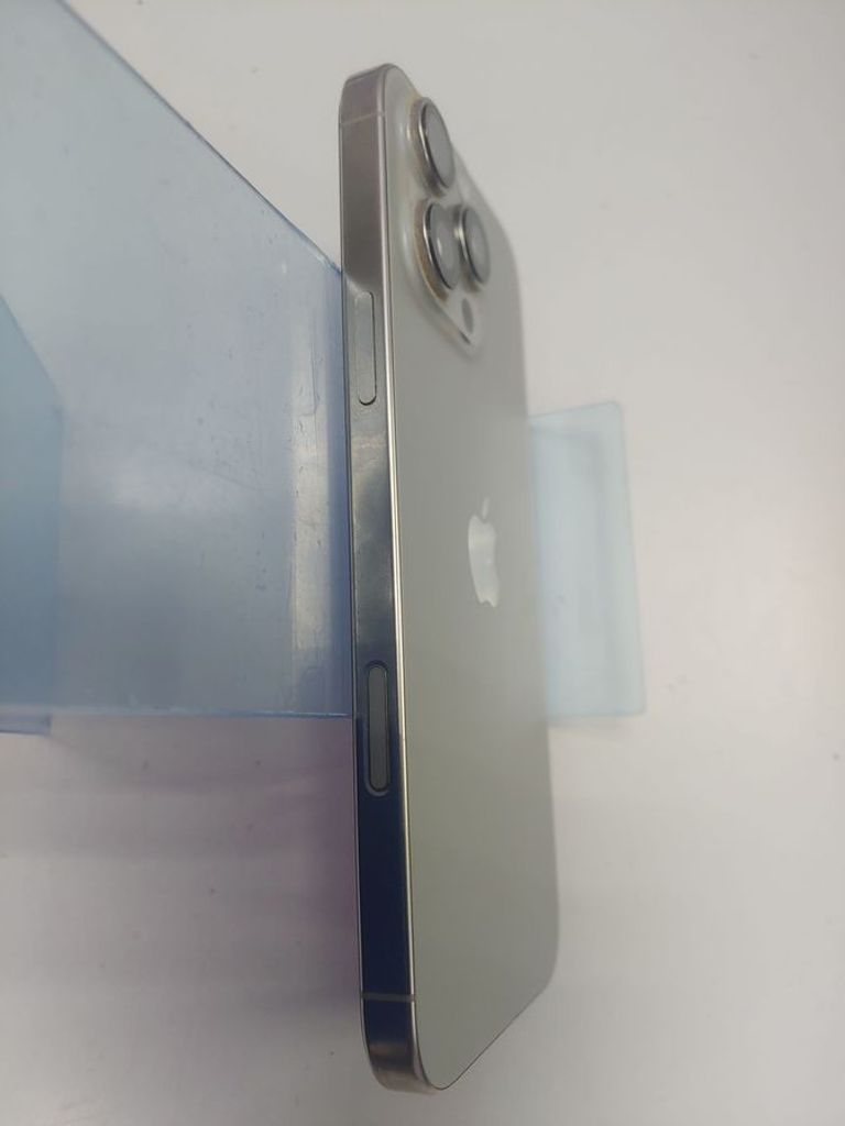 Apple iphone 16 pro max 256gb Код:01-200905784. Зображення 9