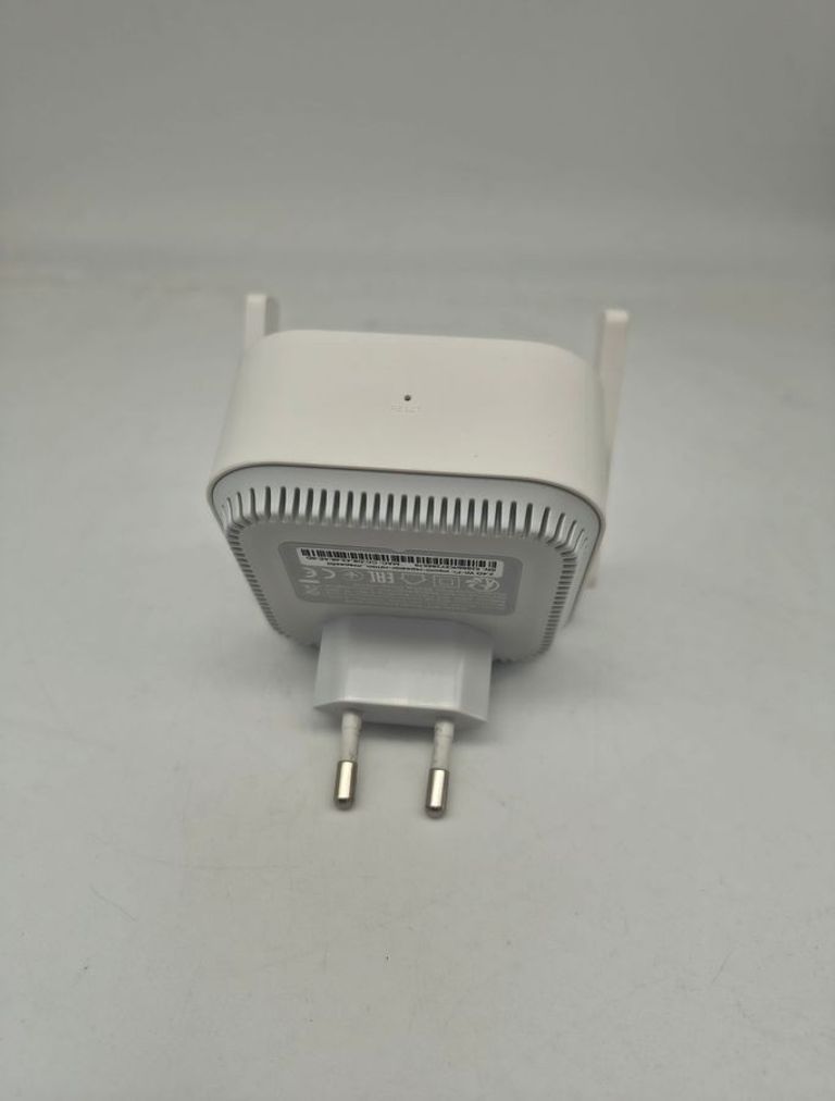 Оголошення Xiaomi range extender n300 (dvb4398gl) Б/У