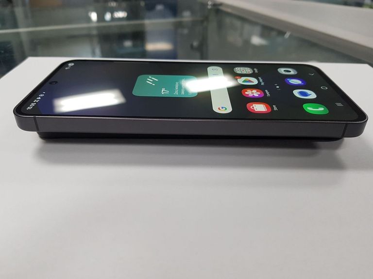 Дешиво Samsung galaxy s24 fe 8/256gb с ломбарда