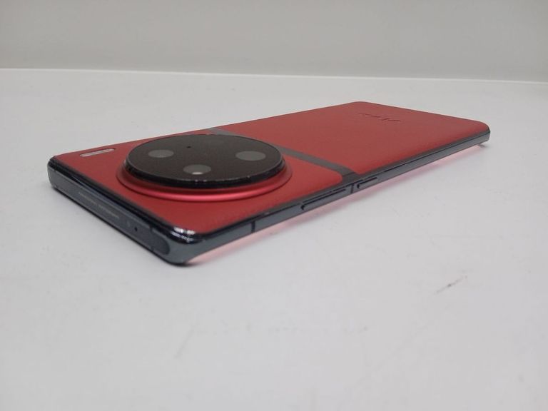 Vivo X90 Pro 12/256GB Red Код:01-200909522. Зображення 9