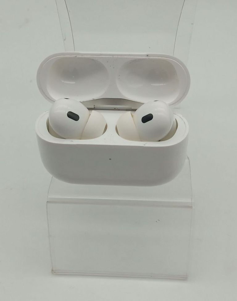 Дешиво Apple airpods pro 2nd generation with magsafe charging case usb-c с ломбарда