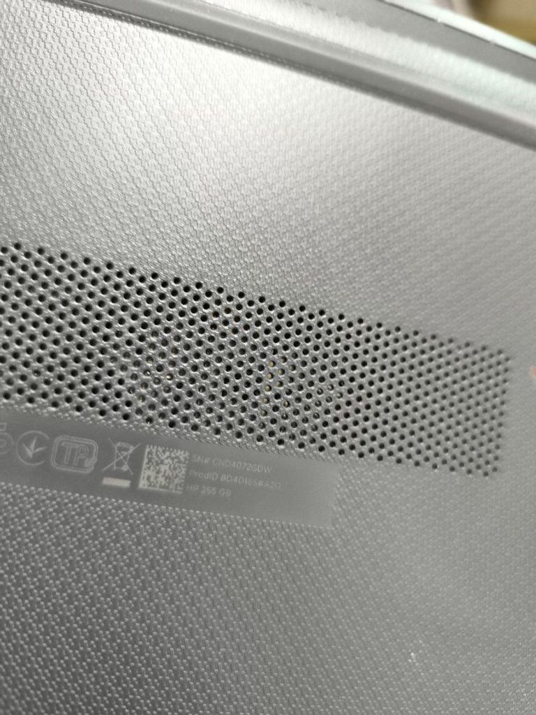 Дешево Hp 15/ryzen 5 5625u ddr4/16gb ddr4/hdd *відсутній/ssd 512 gb/*інтегрована з ломбарду