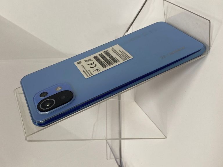 Распродажа Xiaomi mi 11 lite 5g 8/128gb, продавец Техноскарб