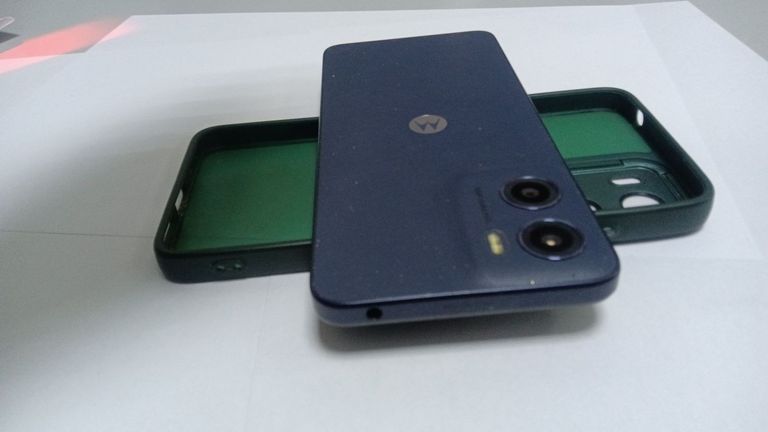 Дешиво Motorola moto g05 4/128gb с ломбарда