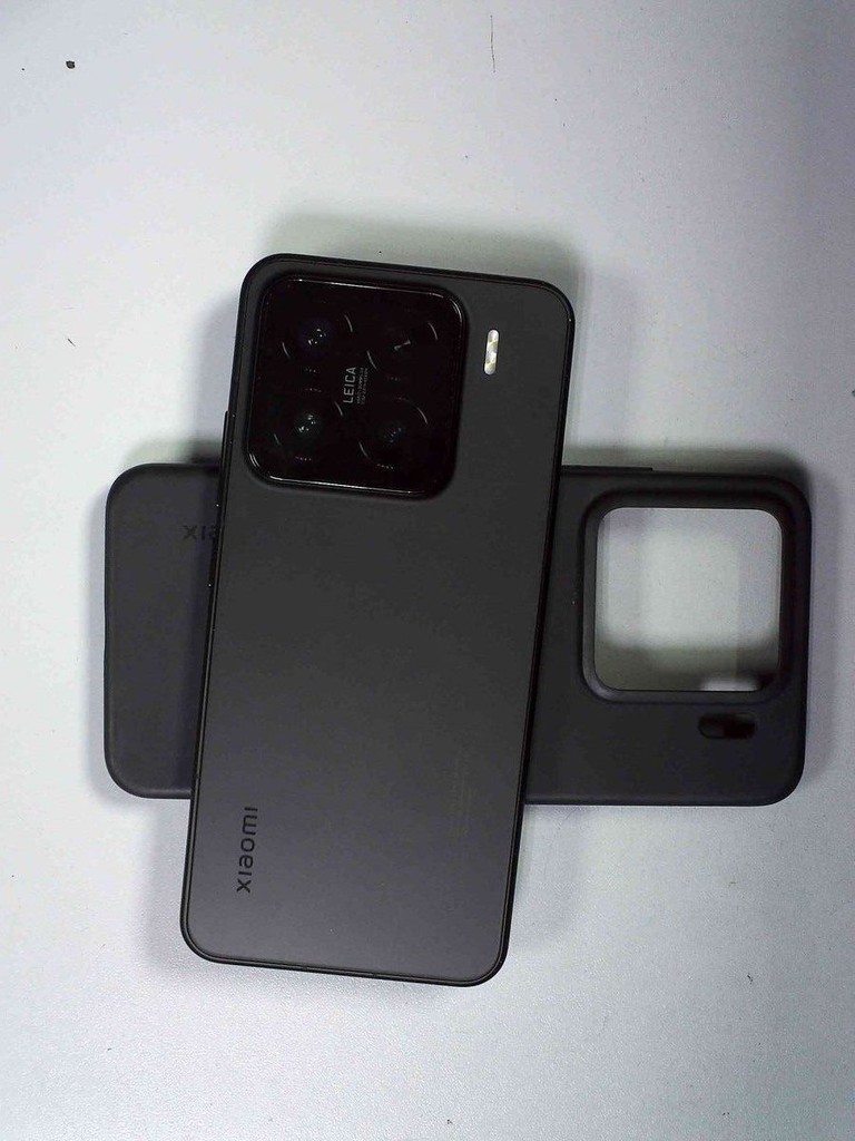 Купить Xiaomi 15 12/512gb Б/У