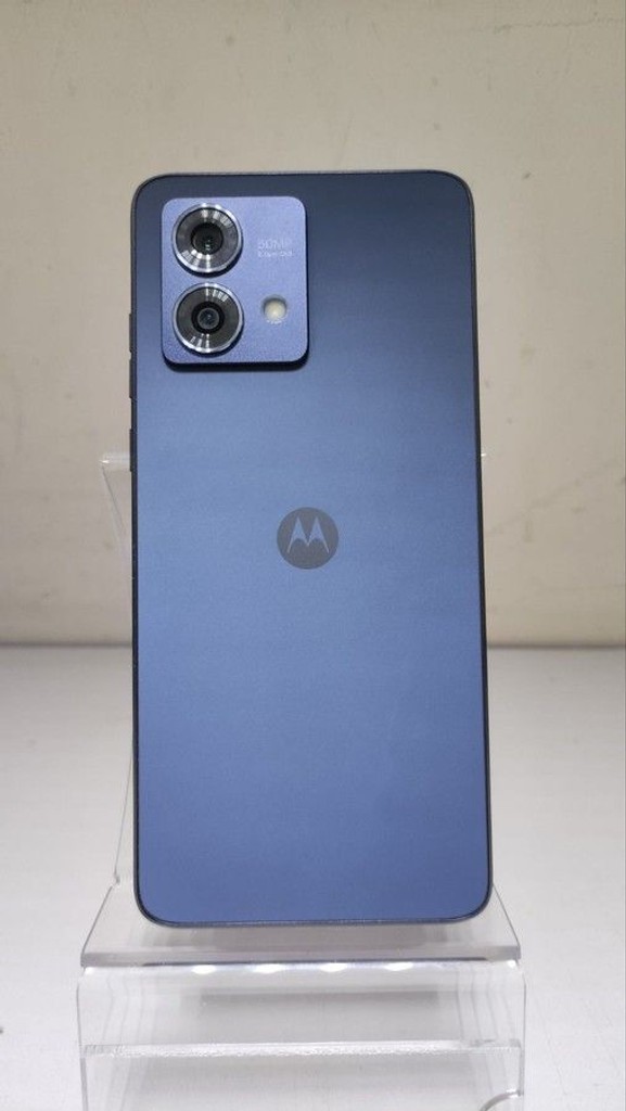 Дешево Motorola moto g84 8/256gb з ломбарду