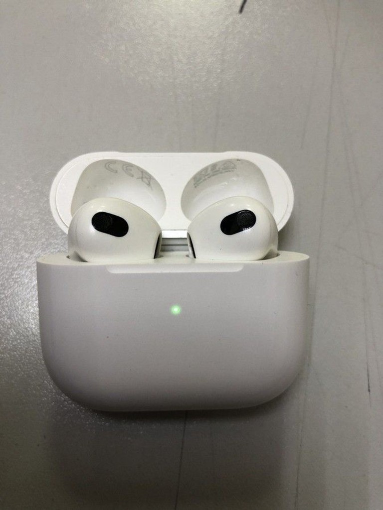 Купить Apple airpods 3rd generation Б/У
