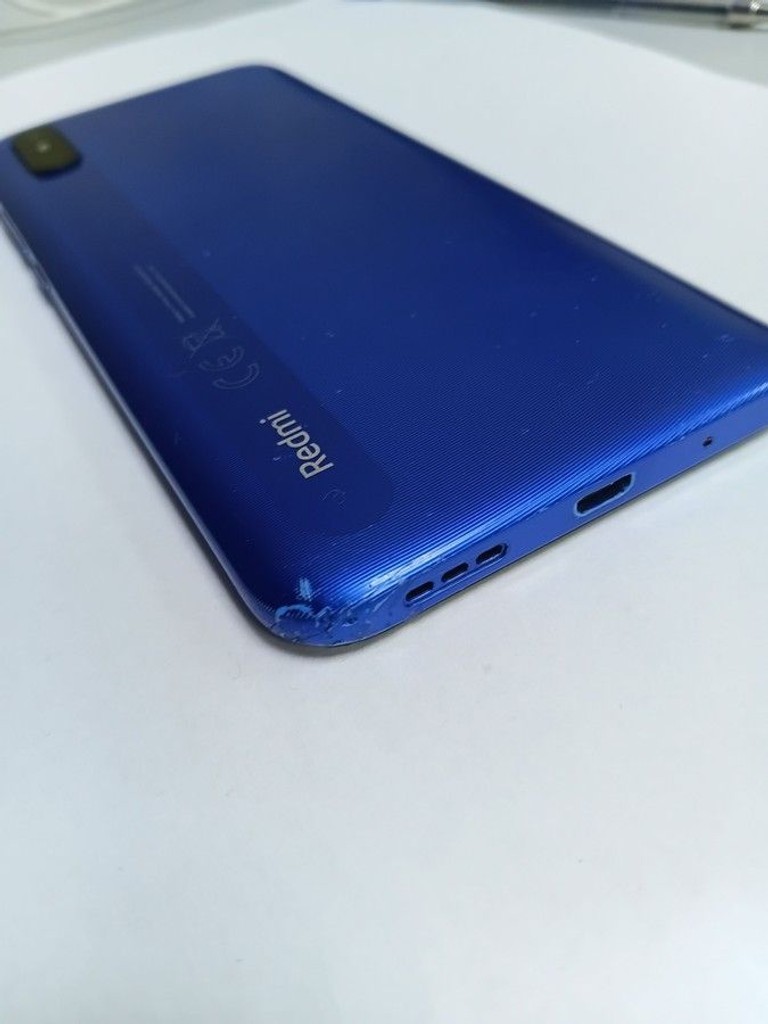 Дешево Xiaomi redmi 9a 2/32gb з ломбарду
