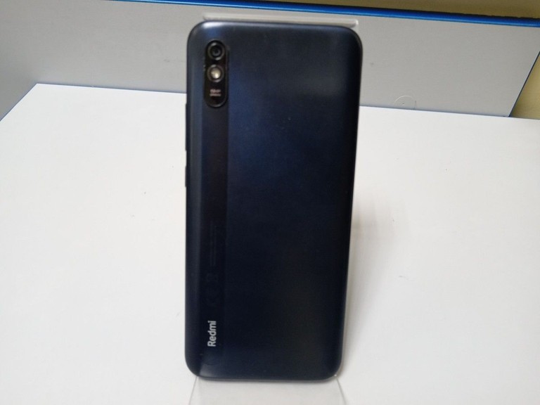 Дешево Xiaomi redmi 9a 2/32gb з ломбарду