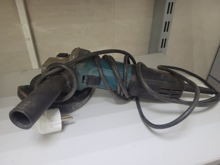 Оголошення Makita GA5030 Б/У