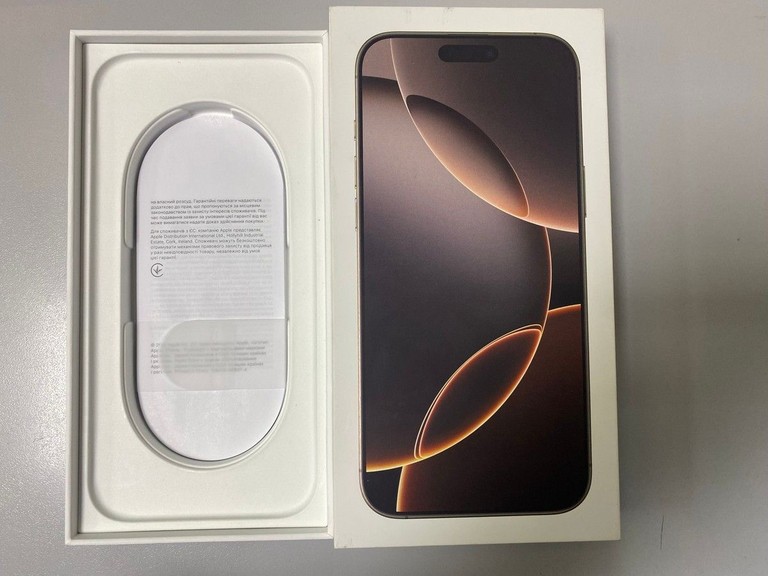 Дешево Apple iphone 16 pro max 256gb з ломбарду
