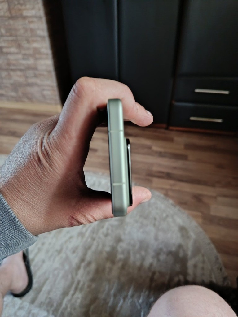 Оголошення Xiaomi 15 12/512GB Green Б/У