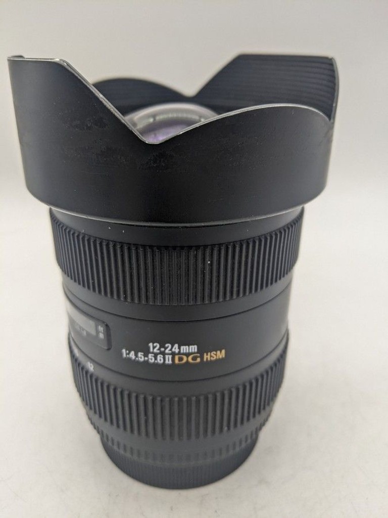 Дешево Sigma AF 12-24mm f/4,5-5,6 II DG HSM з ломбарду