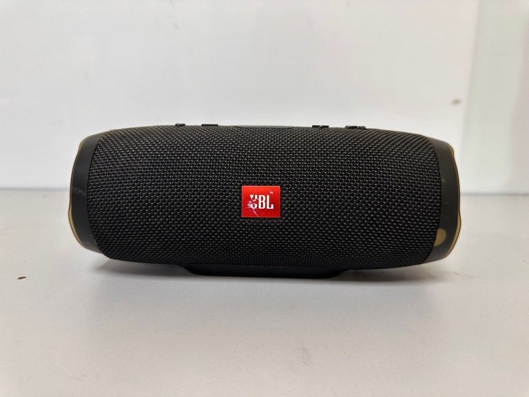 Купити Jbl charge 3 Б/У