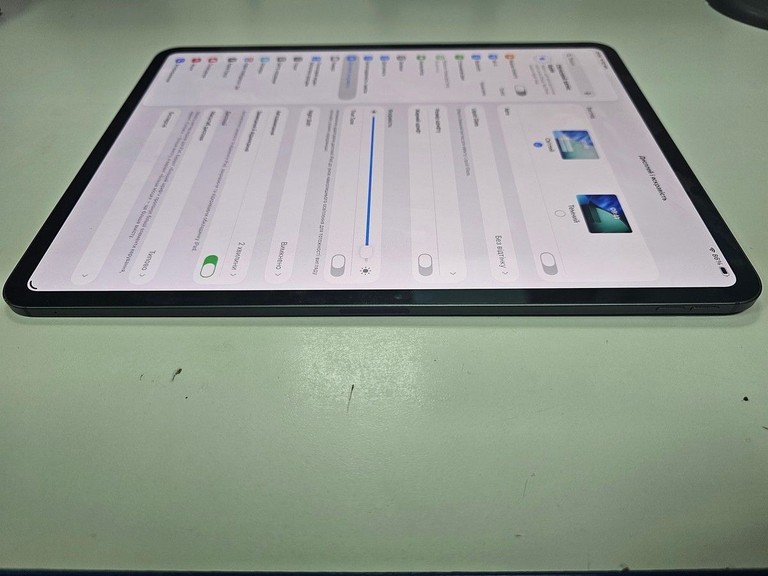 Apple iPad Pro 13 2024 Wi-Fi + Cellular 256GB Space Black (MVXR3) Код:01-201006189. Изображение 8