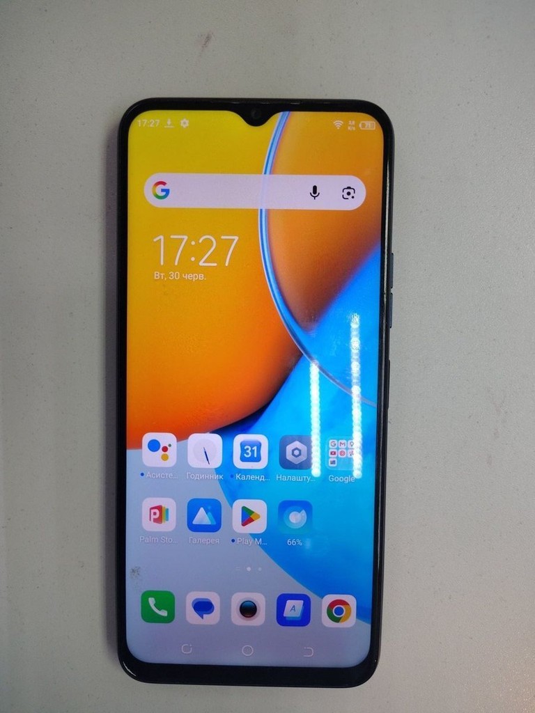 Дешиво Tecno spark 8p kg7n 4/64gb с ломбарда