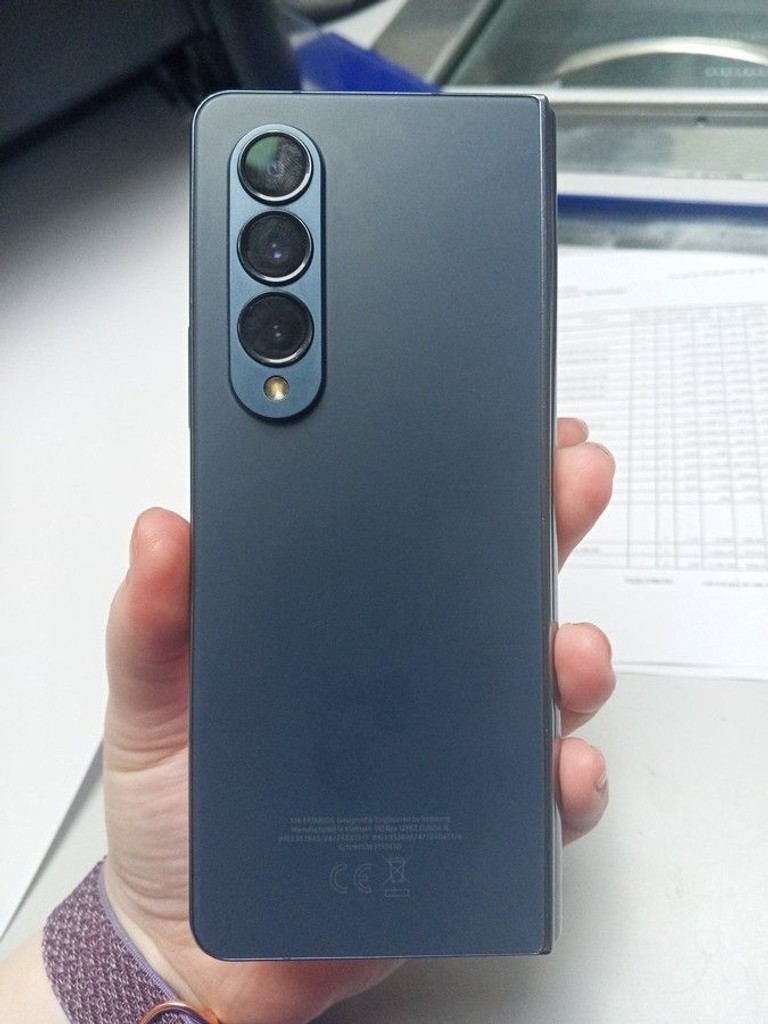Купить Samsung galaxy fold4 sm-f936b 12/256gb Б/У