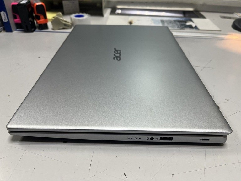 Acer 15/celeron n4500 ddr4/4gb ddr4/hdd *відсутній/ssd 128 gb/*інтегрована Код:01-201019026. Изображение 5