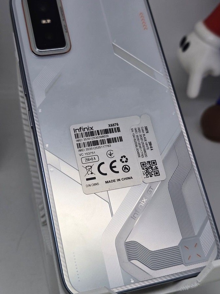 Дешиво Infinix gt 30 8/256gb с ломбарда